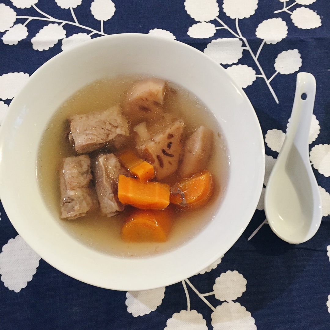 莲藕排骨汤
