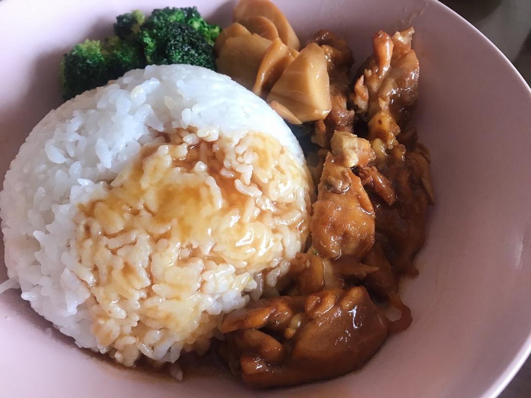 家庭版照烧鸡排饭【酱汁鸡排饭】