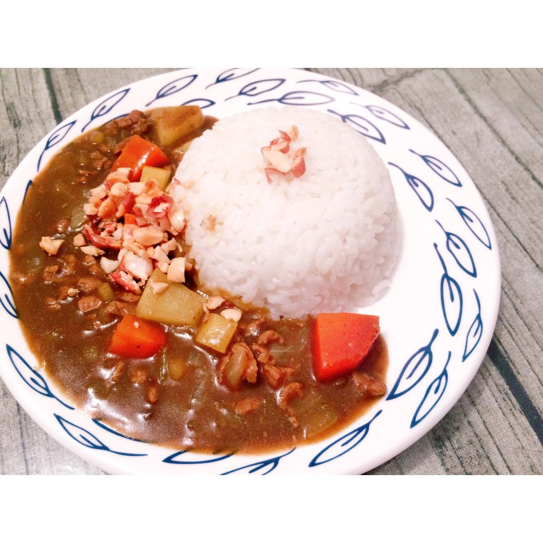 日式咖喱牛肉饭