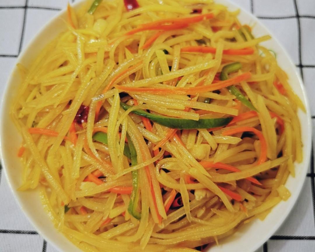 酸辣土豆丝(家常版)的做法