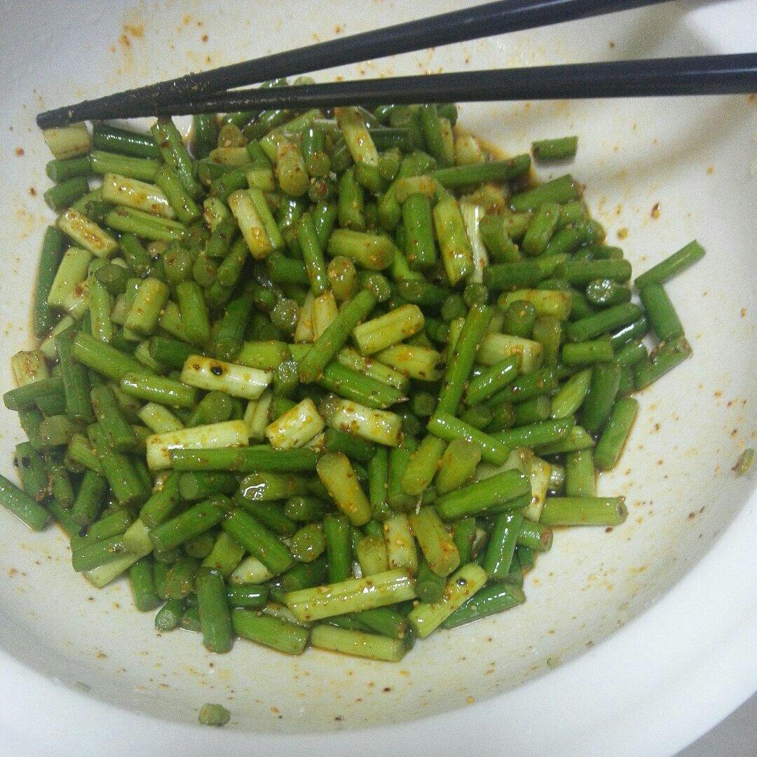 秘制腌蒜苔