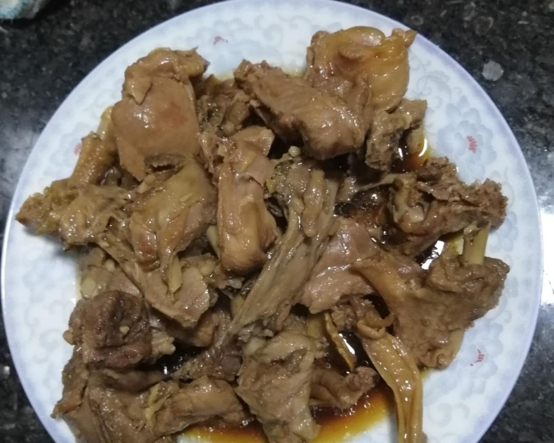 焖鸭肉（高压锅）的做法