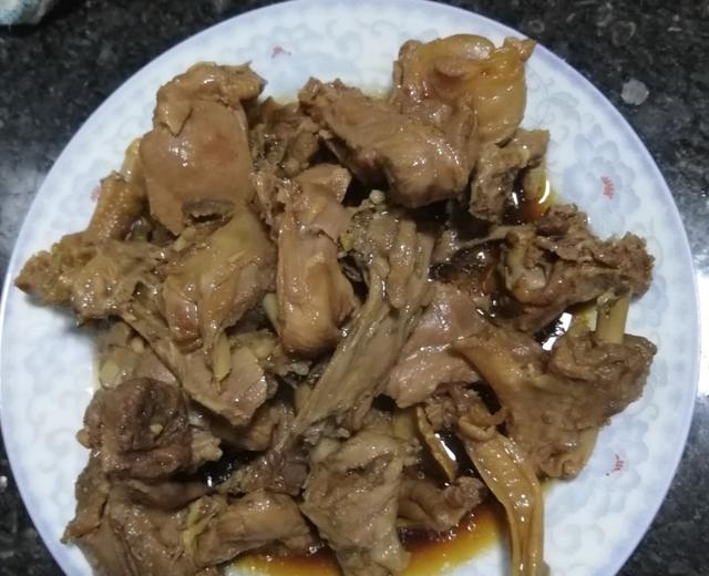 焖鸭肉（高压锅）