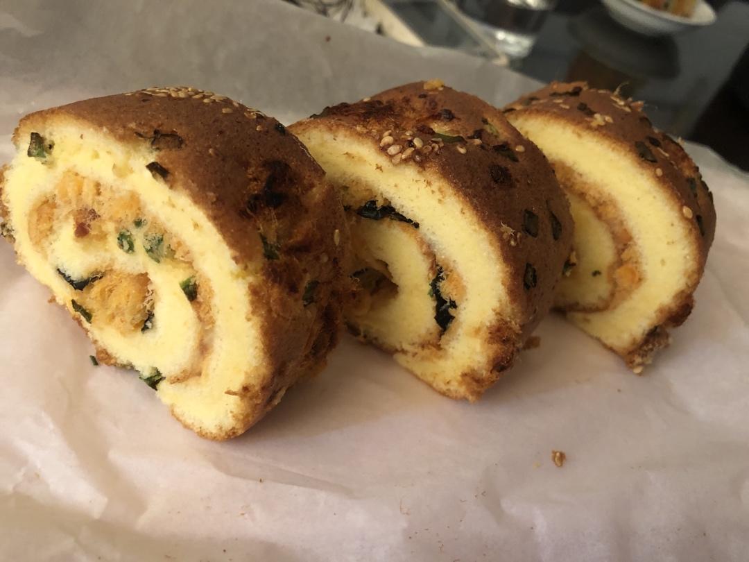 香葱肉松蛋糕卷