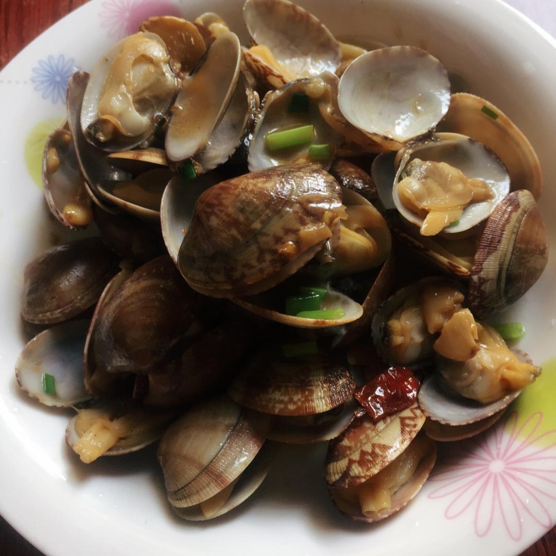 葱炒花蛤