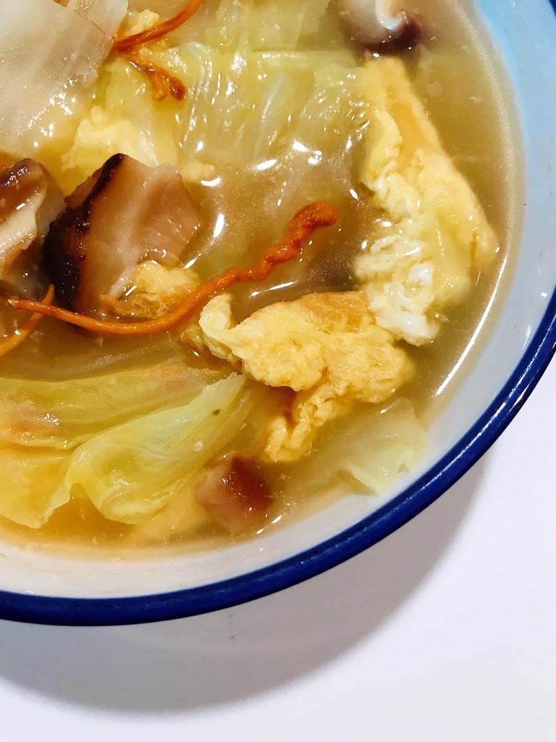 鲜美杂菇白菜汤