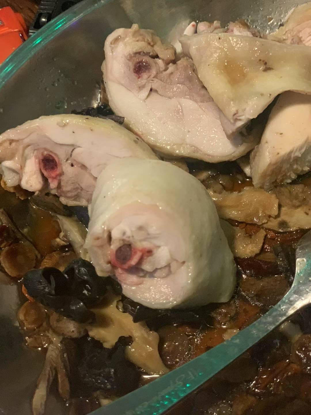 广东湛江特色美食——隔水蒸鸡 原汁原味 鸡滑肉嫩