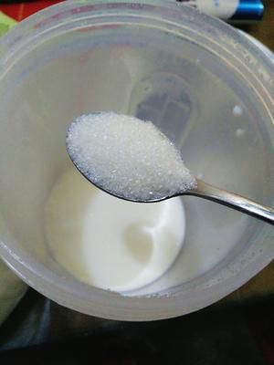 花样酸奶的做法 步骤2