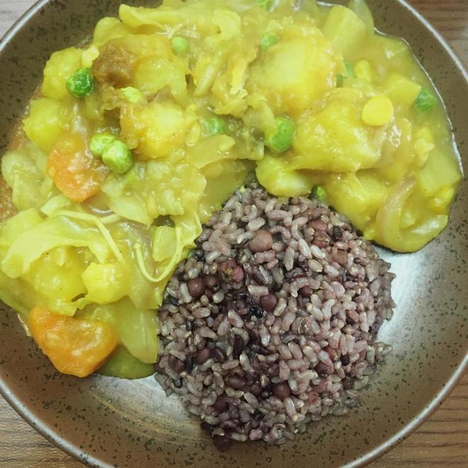 椰浆素咖喱+紫米糙米饭的做法