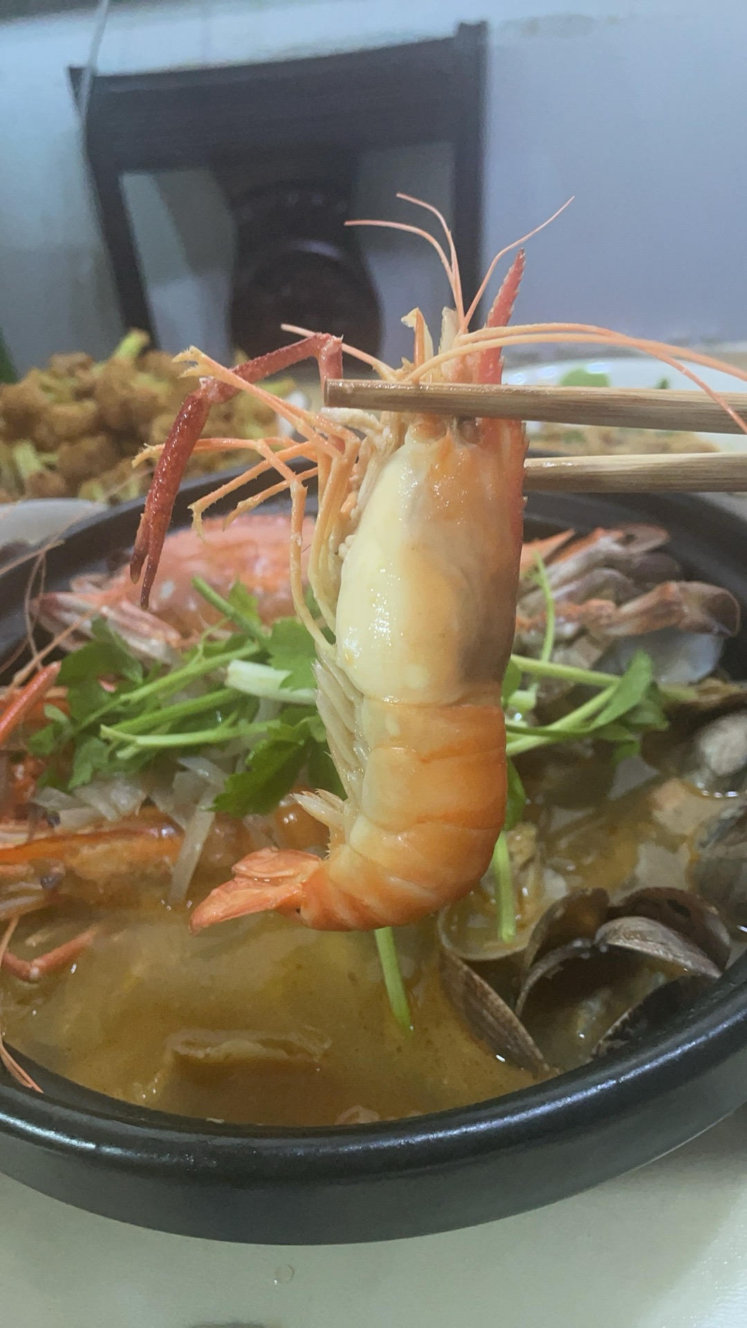 鲜到舔勺的海鲜锅！