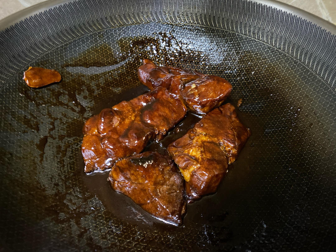 【女儿连干两碗饭】超级简单的家庭版不用烤箱的叉烧也可以用电饭煲零难度下饭神器