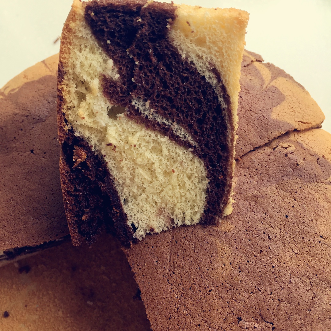 双色拉花戚风蛋糕