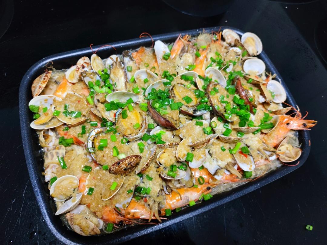 蒜香吮指海鲜大咖——松下NU-JK200W大蒸烤箱食谱
