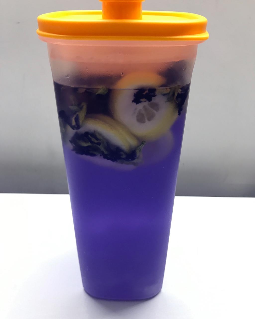 精灵玩烘焙做的脉动饮料之蓝色妖姬