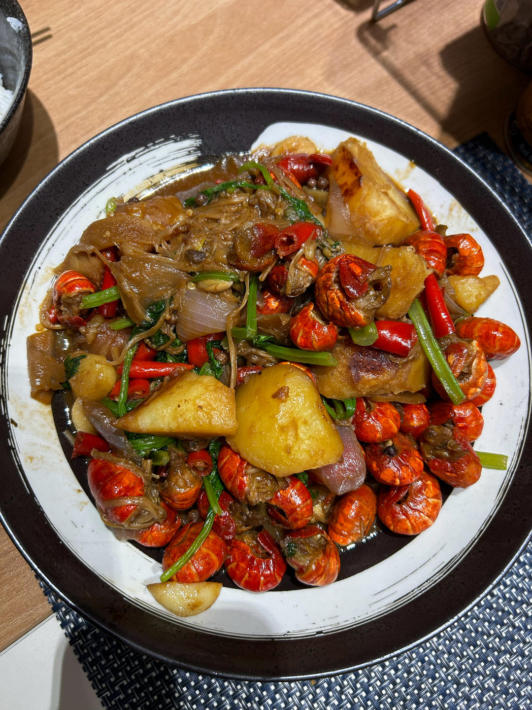 香辣小龙虾-超详细处理干净步骤！