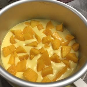 免烤箱零失败芒果慕斯蛋糕，简直是芒果迷的爱啊的做法 步骤8