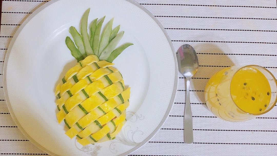 菠萝蛋包饭