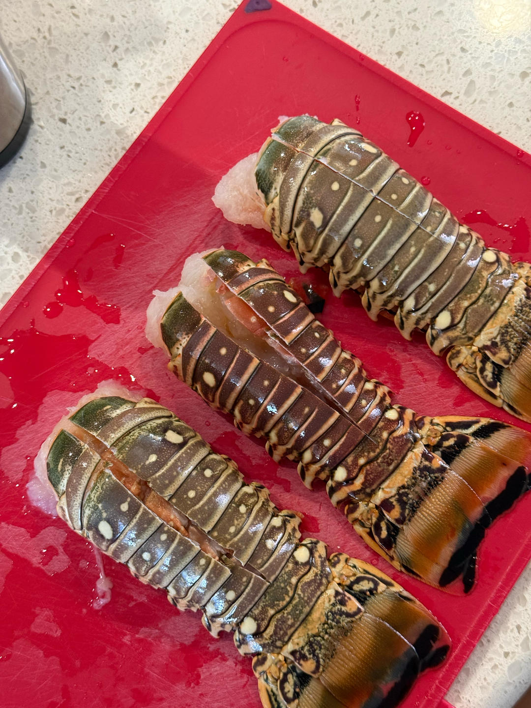 朋友做客强力大菜——蒜蓉粉丝蒸波士顿龙虾