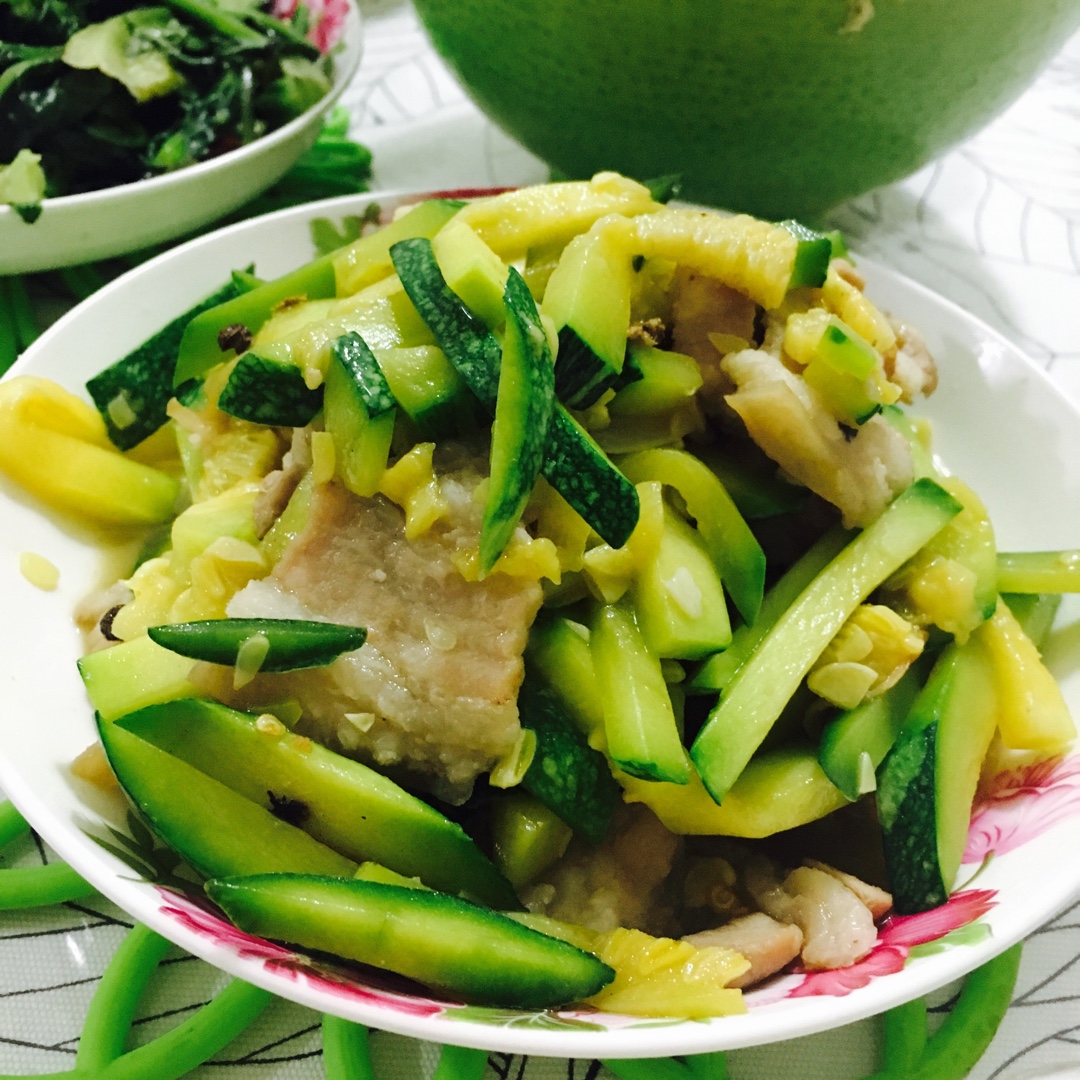 南瓜丝炒肉