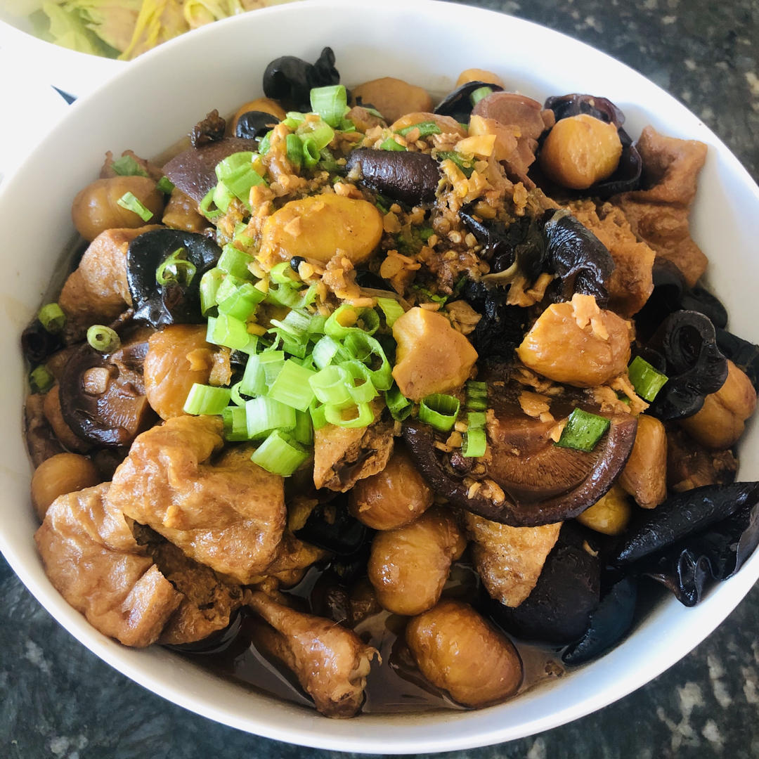 【栗子烧鸡】鸡肉都给你吃，栗子归我~