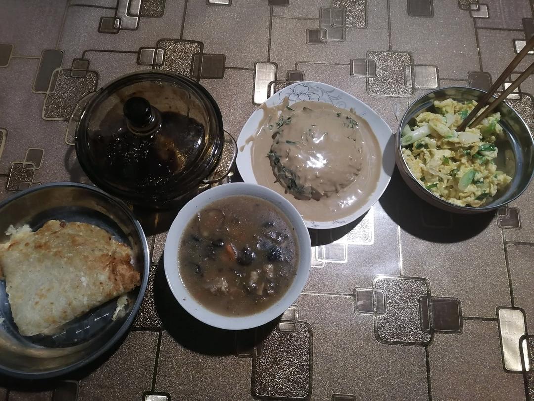 猪肉白菜炖粉条