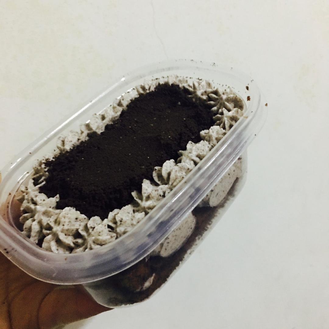 好吃到流泪的奥利奥咸奶油盒子蛋糕