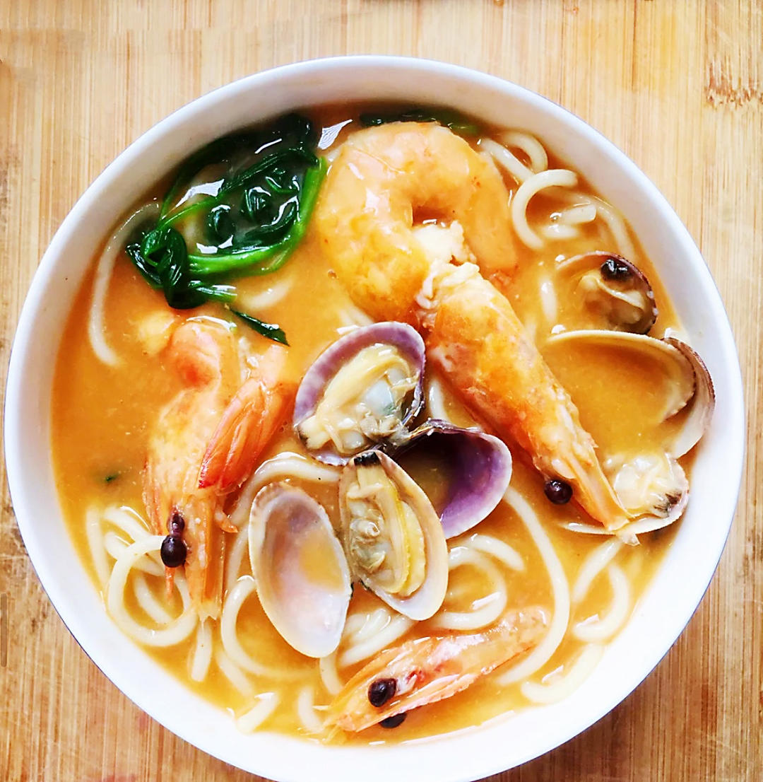 美味不可挡的海鲜面🦞｜太太乐鲜鸡汁食谱