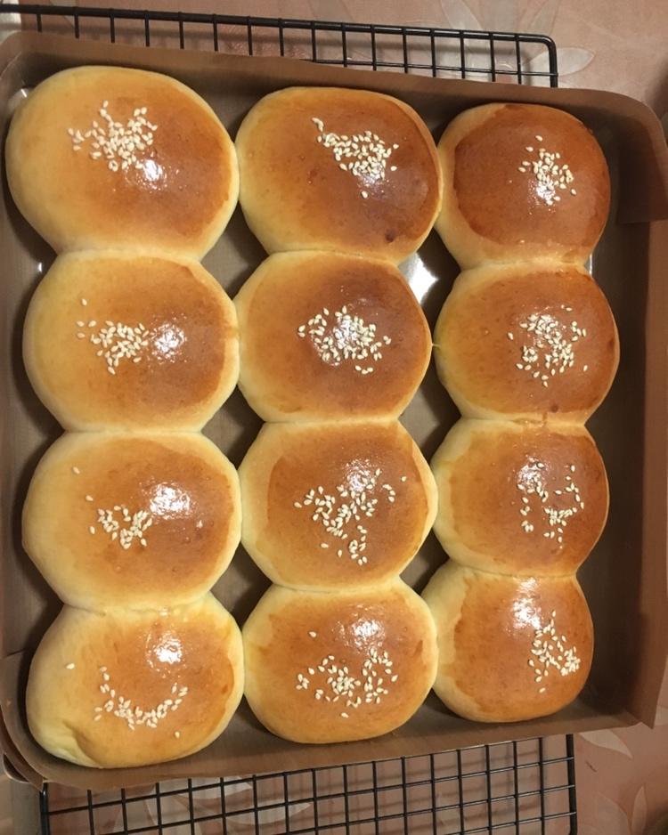 软到不知所措的牛奶卷