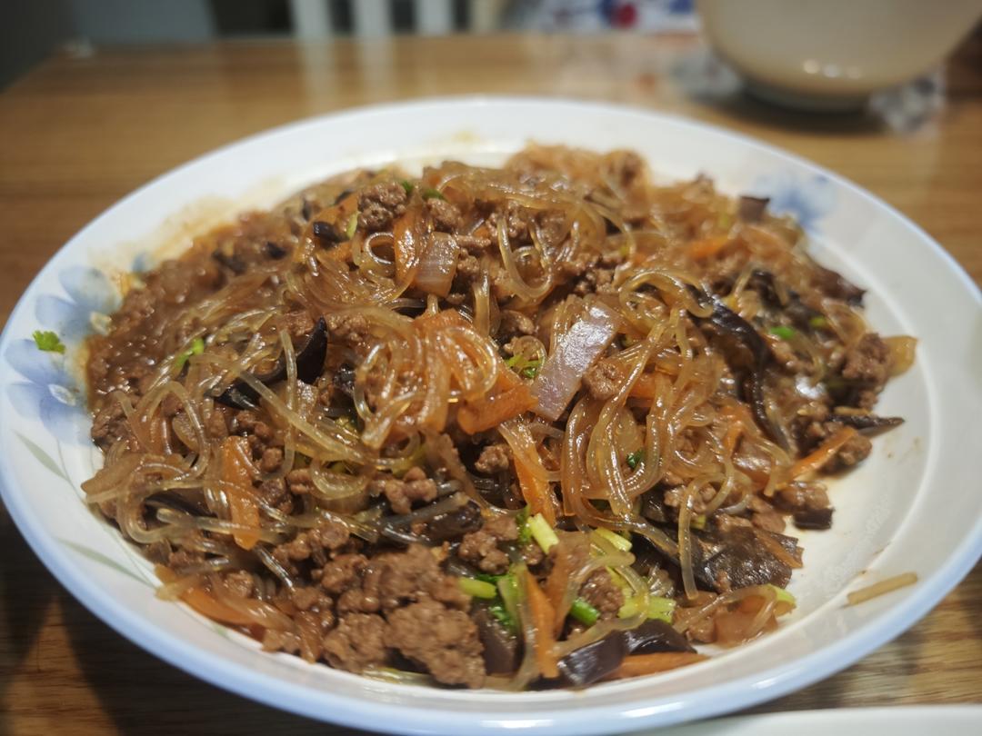 牛肉末粉丝煲