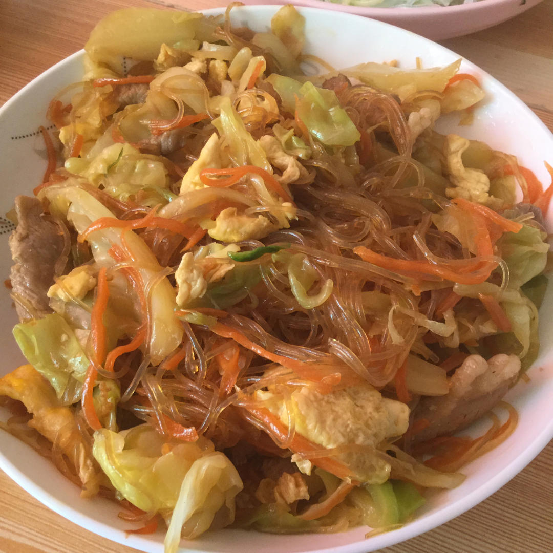 包菜炒粉丝