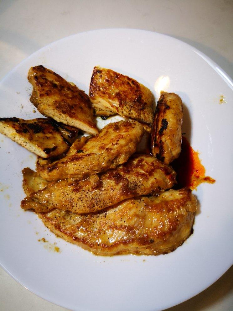 香煎鸡胸肉