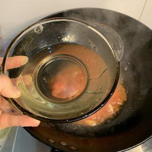 只需一步，不需要番茄酱也能做出浓郁汤汁的西红柿鸡蛋面的做法 步骤10