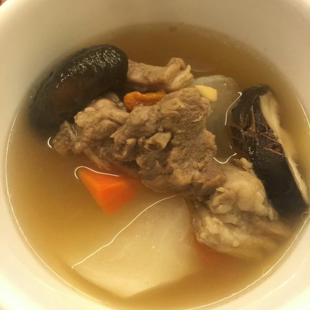 冬日御寒羊肉汤