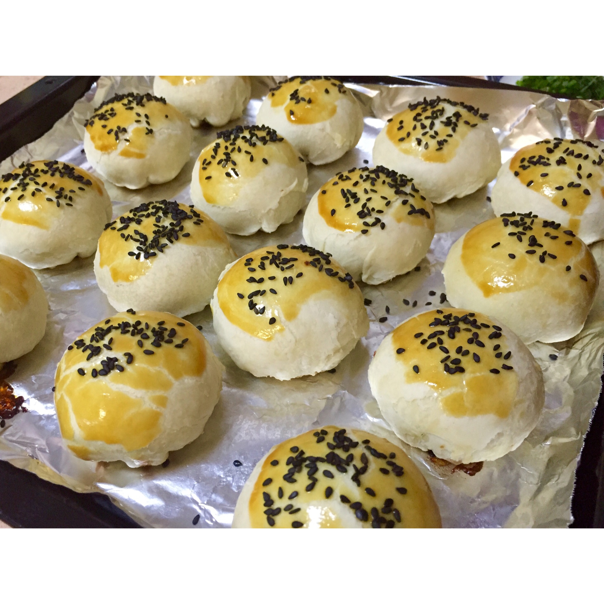 泳式鲜肉榨菜月饼