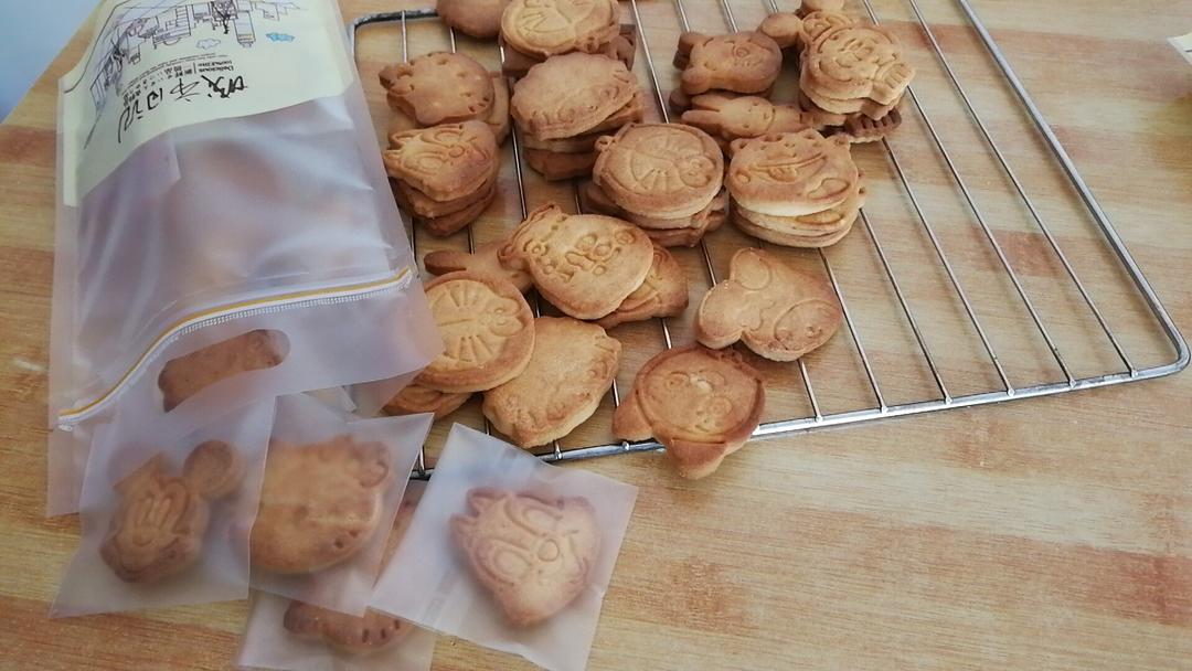 卡通黄油饼干