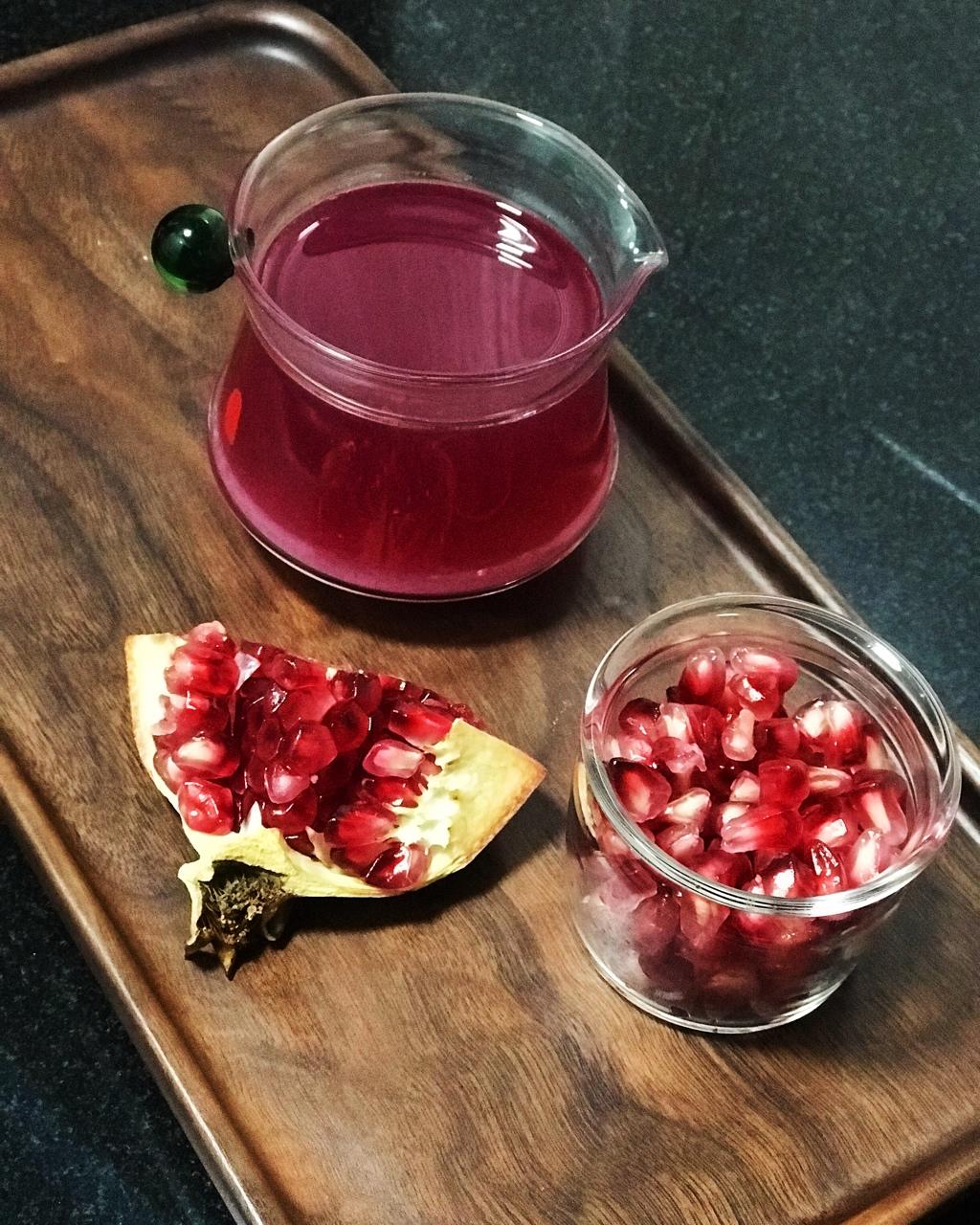 山间的雾气做的石榴汁