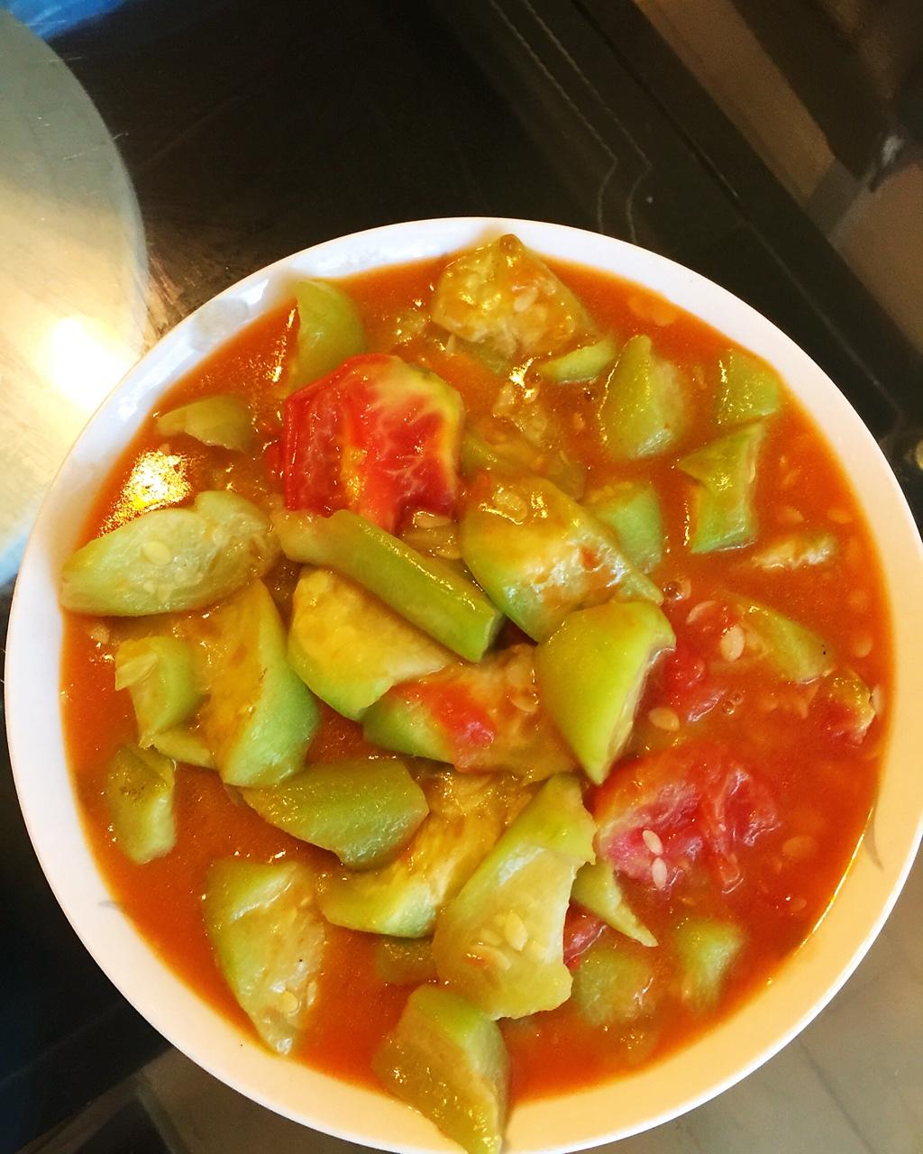 莫愁-24做的西红柿炒丝瓜