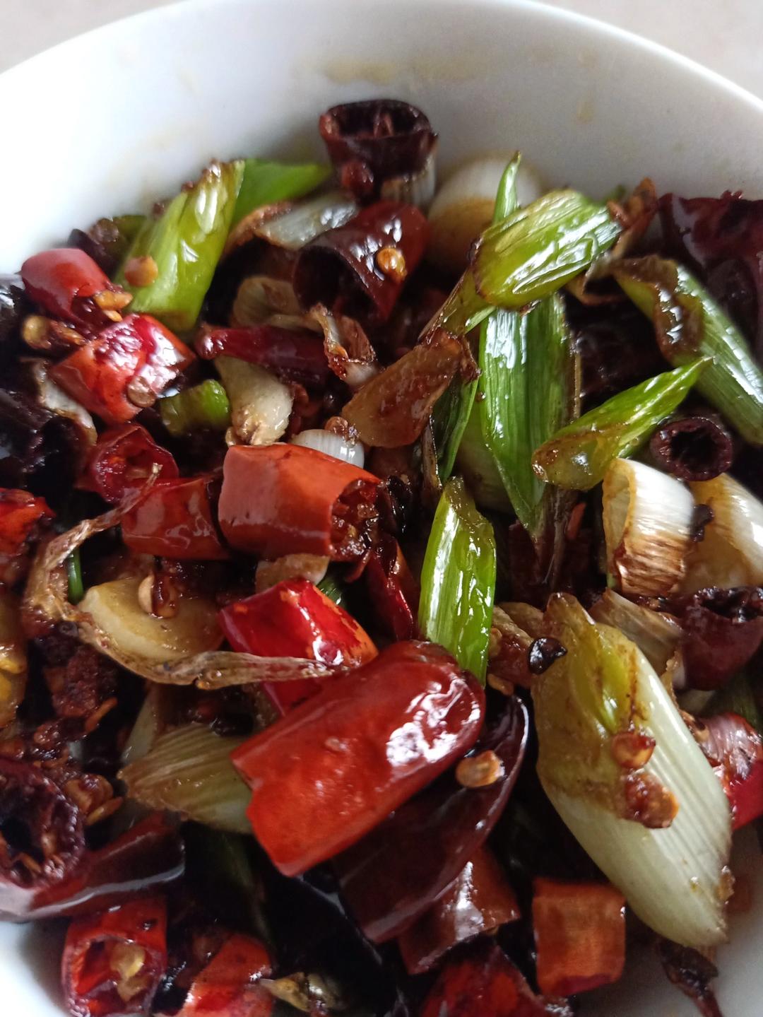 下饭神器葱花炒辣椒