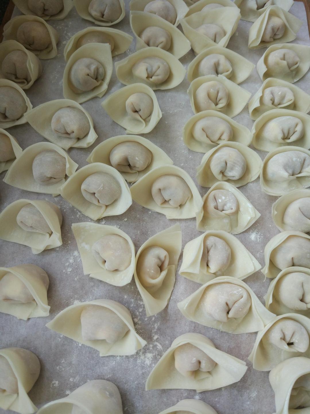 鲜肉虾仁玉米馄饨