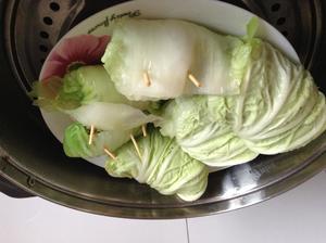 鲅鱼蔬菜白菜卷的做法 步骤4