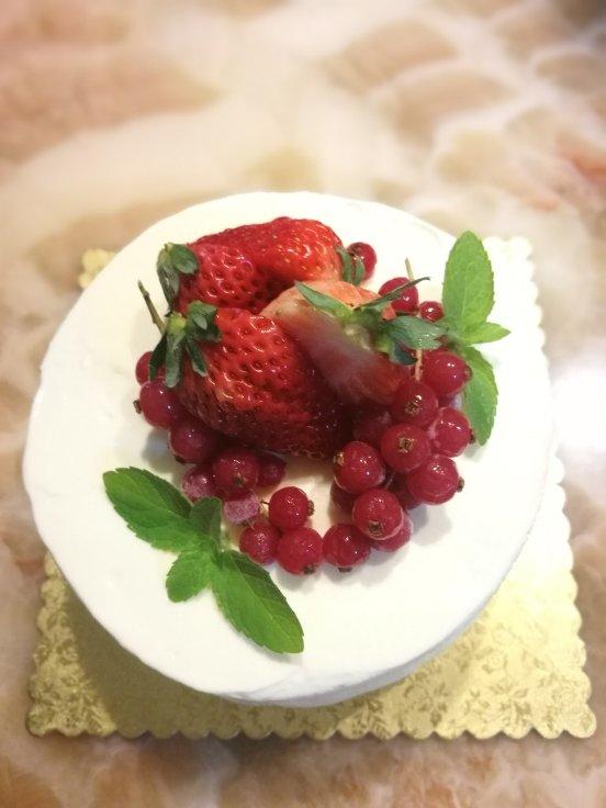 淡奶油裱花蛋糕