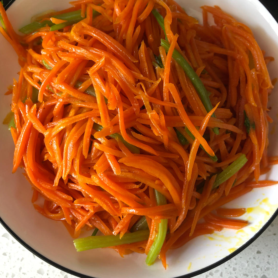 ✅第5道快手低脂菜🥕清脆爽口的芹菜炒胡萝卜✨