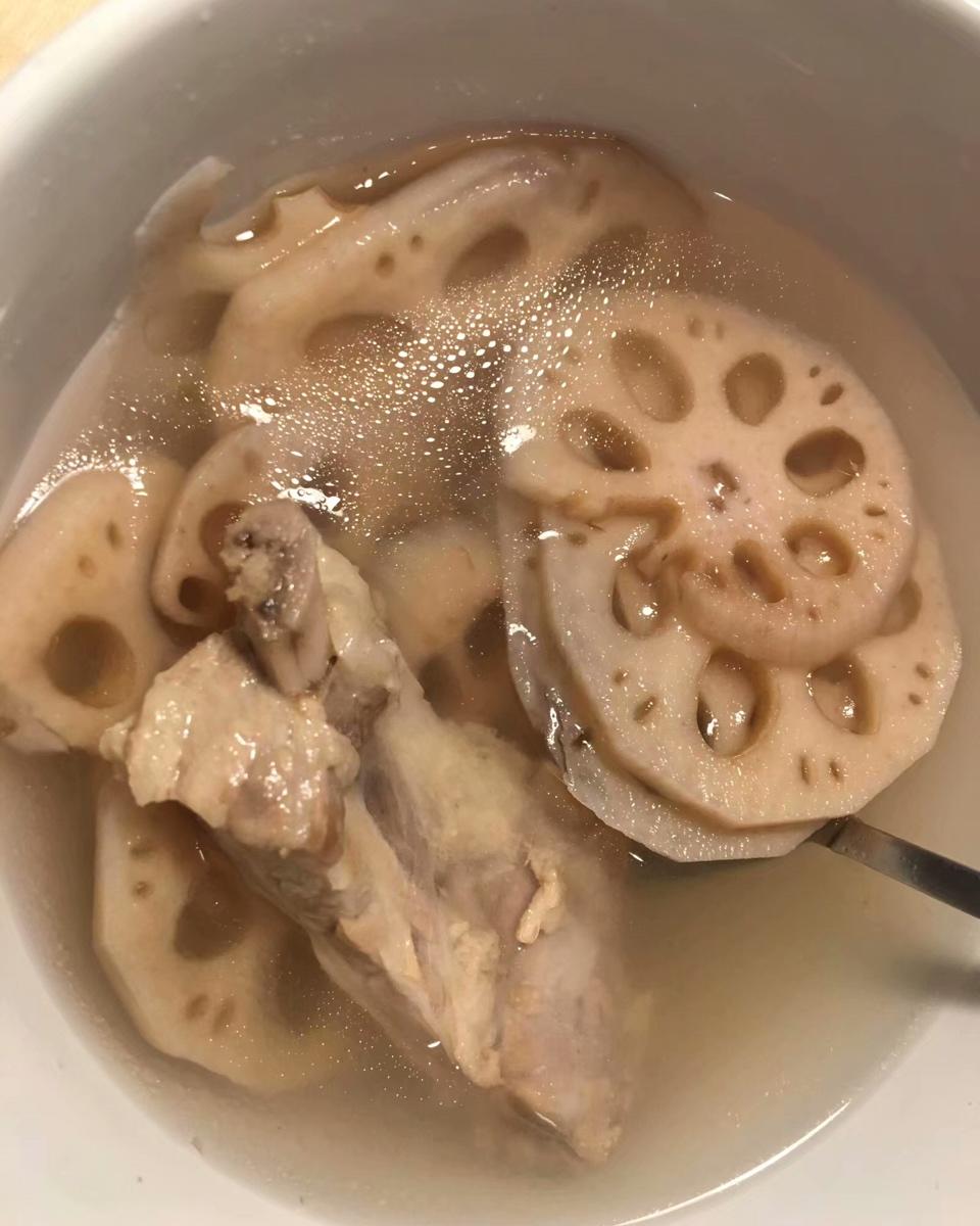 莲藕排骨汤