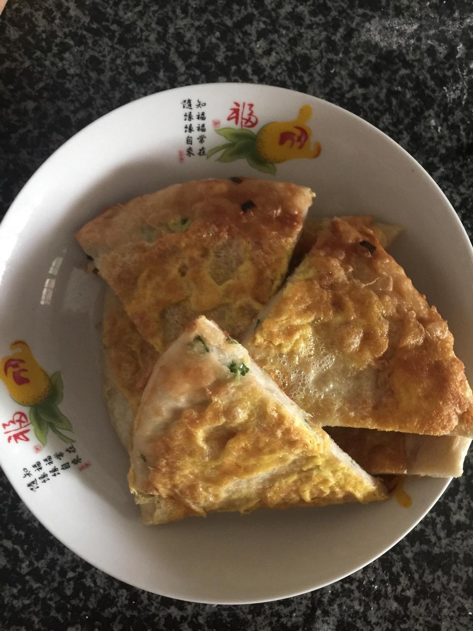 鸡蛋葱油饼                  （更新饼坯保存方法）