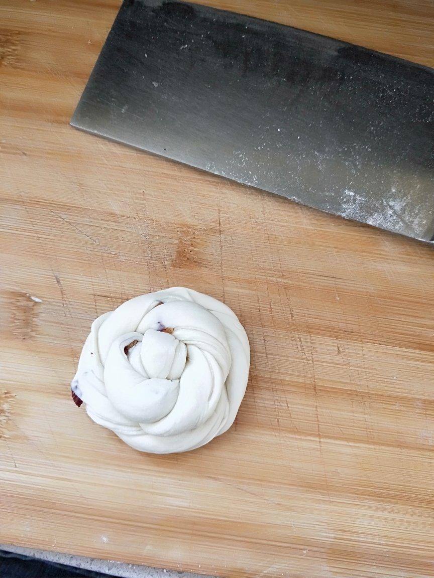 手把手教你蒸既简单又好看又好吃的花花朵🌺花卷（动图图解，一次发酵）