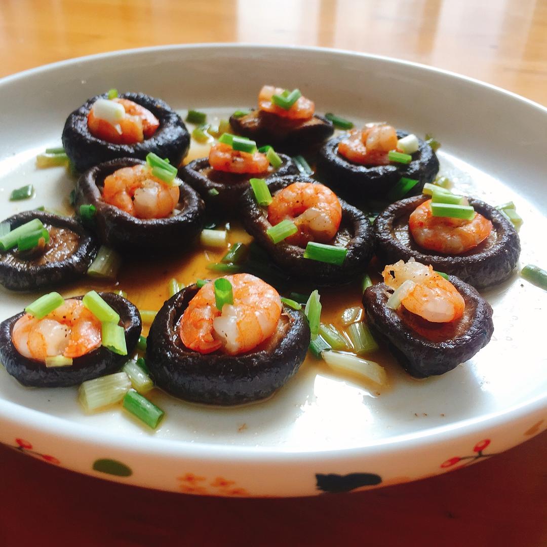 三水金君做的香菇蒸虾仁