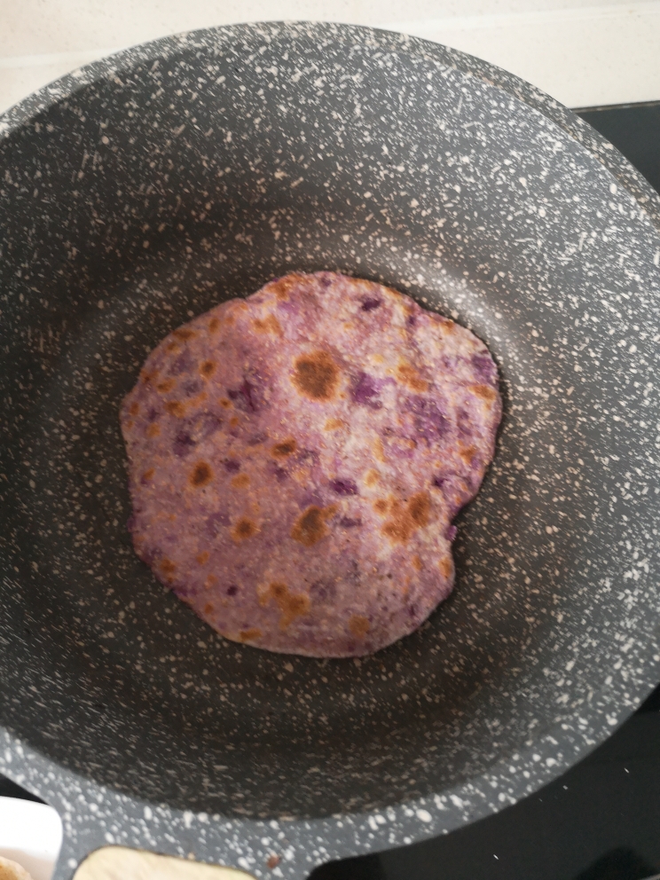 是你喜欢的全麦紫薯饼的做法 步骤6