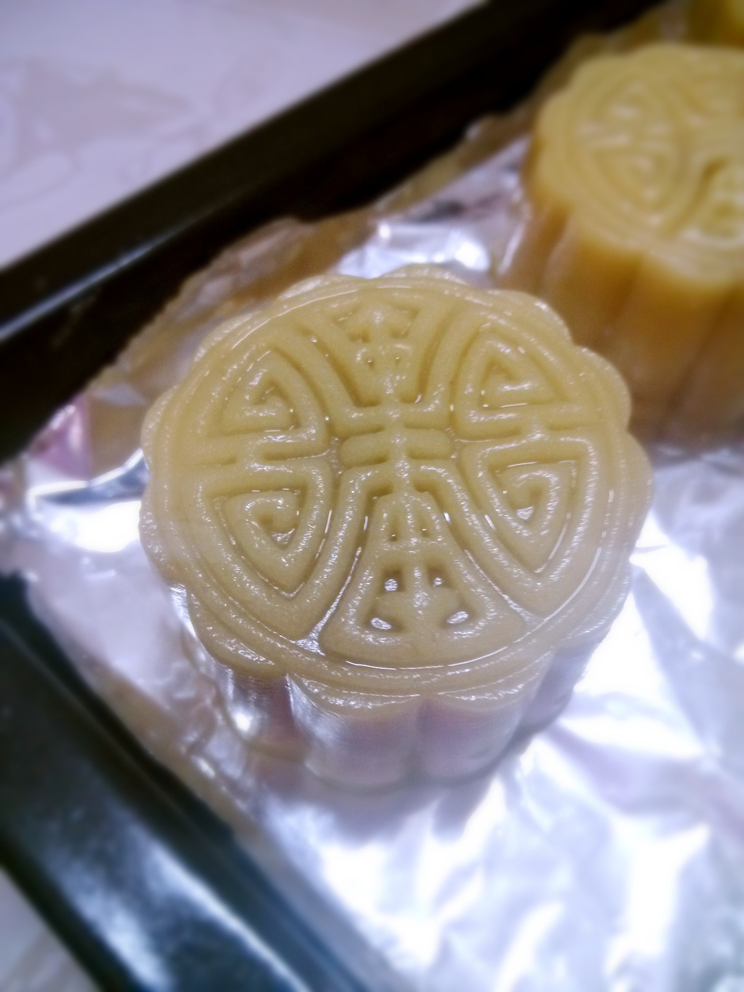 广式月饼——蛋黄莲蓉月饼
