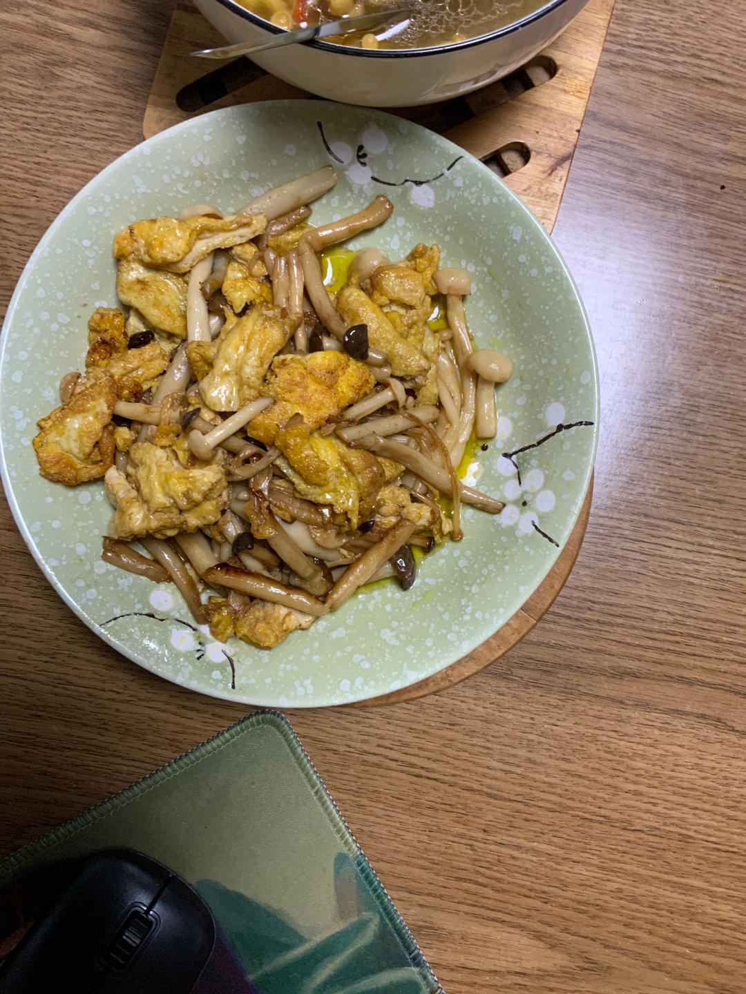 杂菇🍄炒鸡蛋🍳