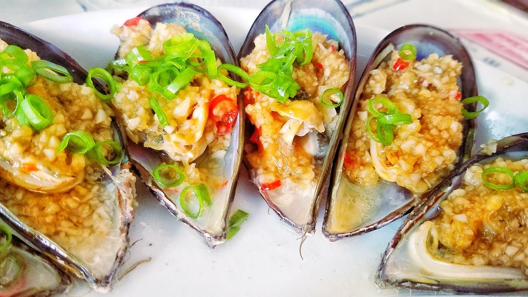 oo7花_君oo做的蒜蓉蒸青口贝